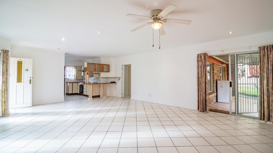 3 Bedroom Property for Sale in Beacon Bay Eastern Cape